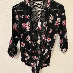 Women’s Blouse